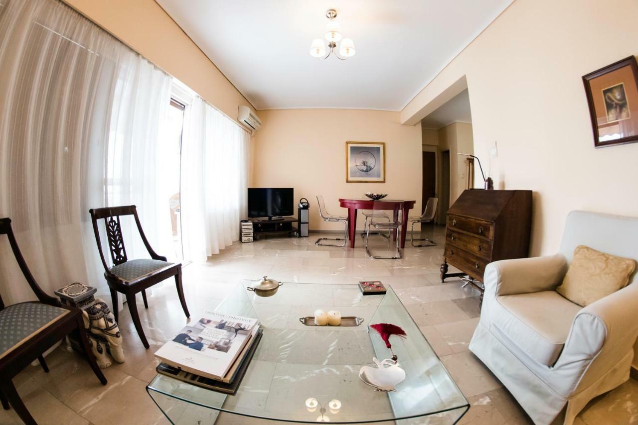 Flisvos Seafront-Marina Apartment เอเธนส์ ภายนอก รูปภาพ